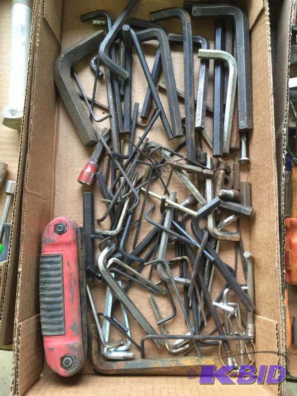lot 46 image: Lot Allen Wrench Keys