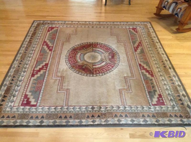 lot 9 image: Beautiful Native American Design Rug