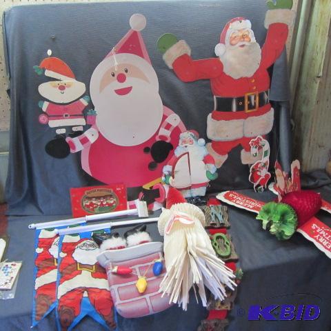 Door Cover, Paper Santas