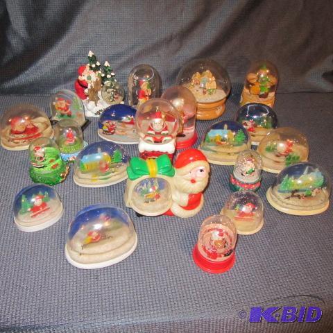 Snow Globes, Vintage