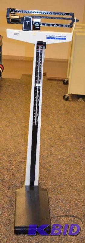 lot 106 image: Health O Meter Physician beam scale with heig...
