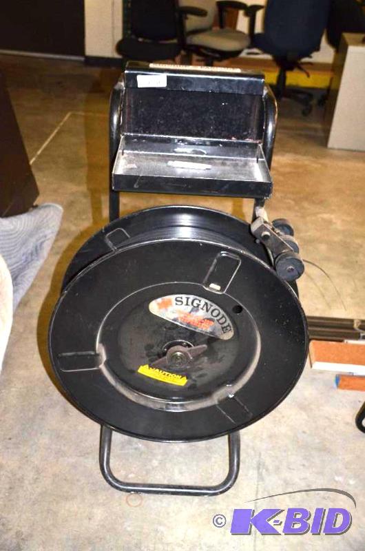 lot 1A image: ToolsBusiness EquipmentBanding machine
