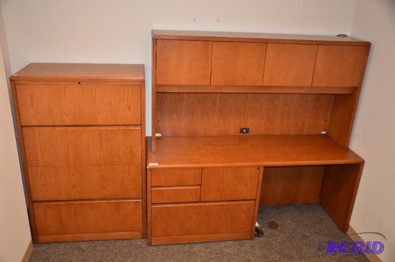 lot 46 image: Wood desk 72x24x68 " tall. The top detac...