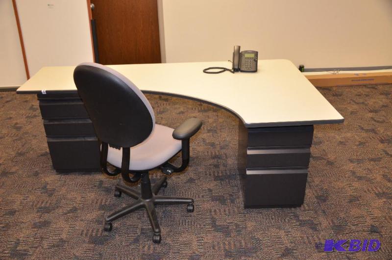 lot 57 image: L shaped desk  table with 2 black files 82x4...