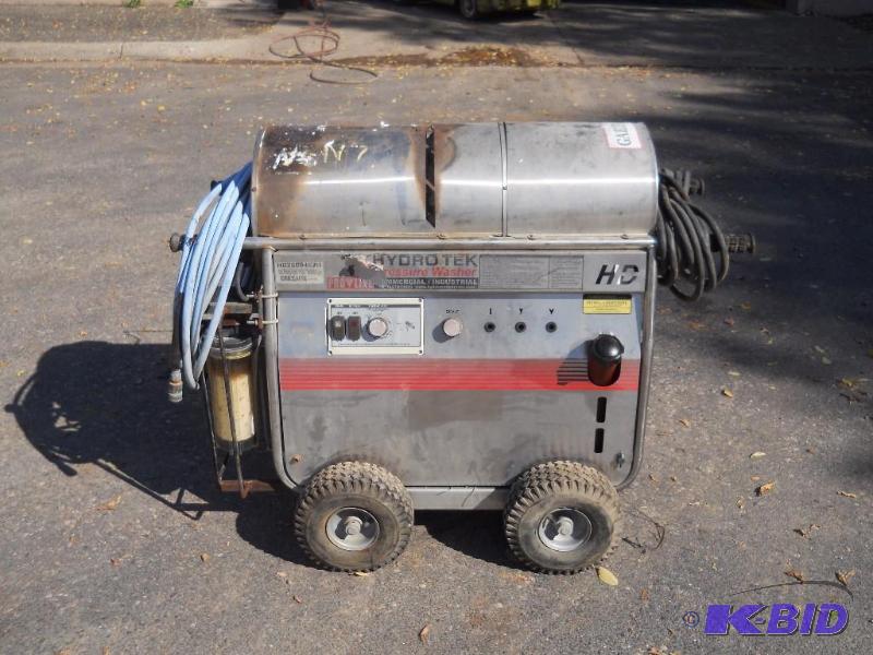 lot 17 image: Hydrotek Proline HD25004E2H Hot Water Pressure Washer. NO RESERVE.