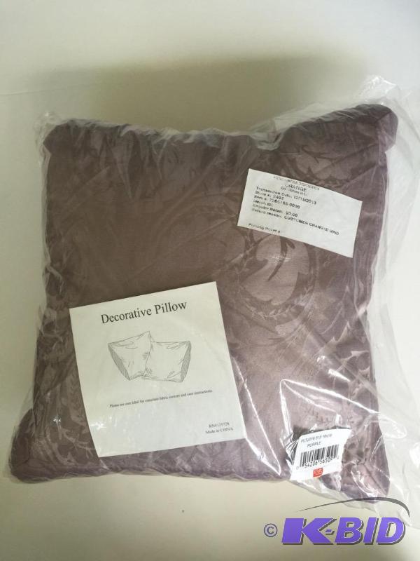 JCPenney 16 x 16 decorative pillow purple