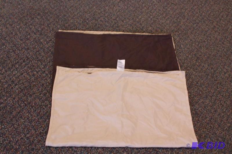 2 Pillow Cases