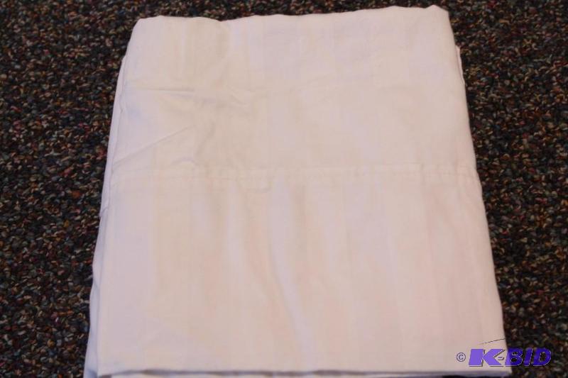 2 Pillow Cases