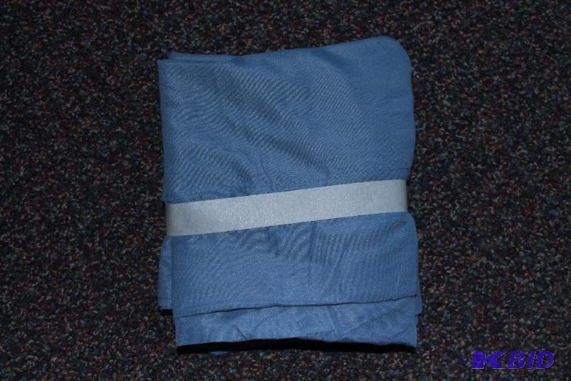 2 Standard Pillow Cases