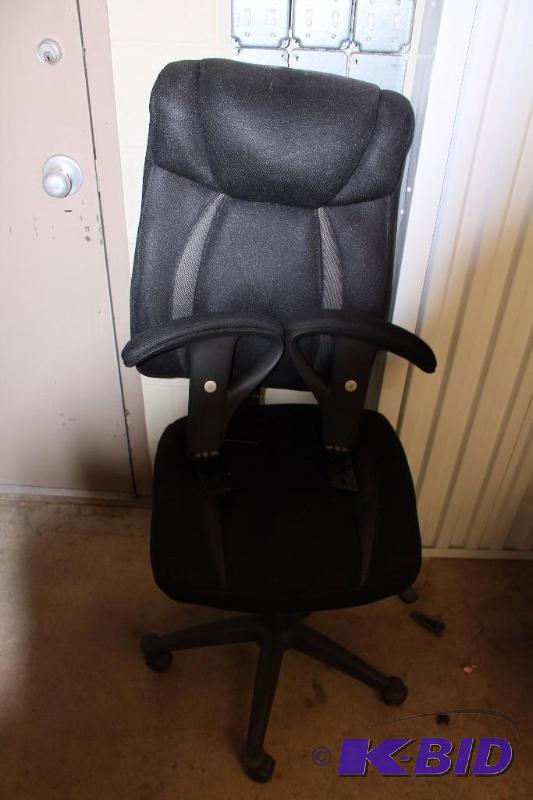 High Back Executive Office Chair with Arms