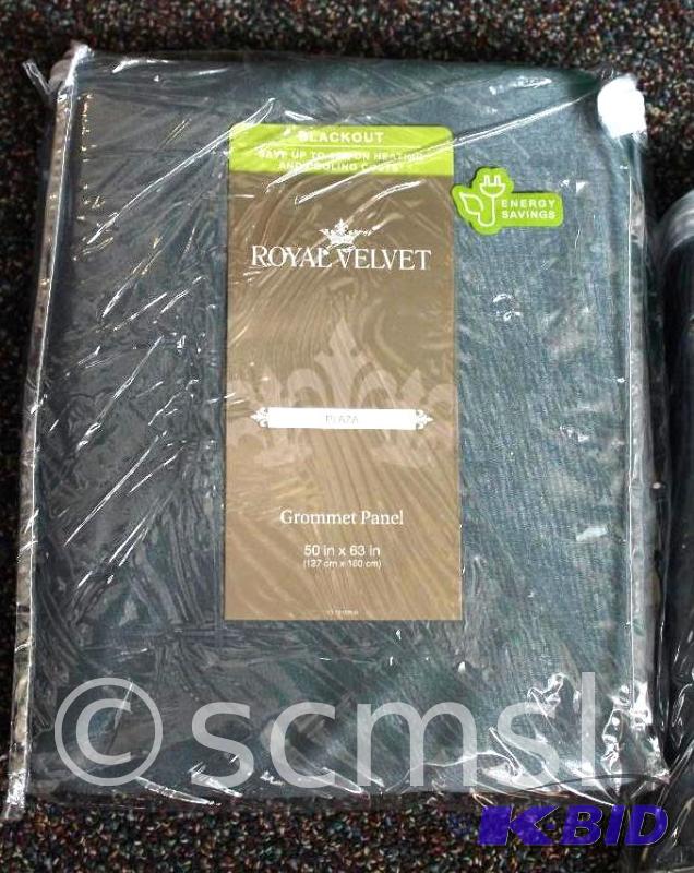 Royal Velvet Energy Saving Grommet Panel