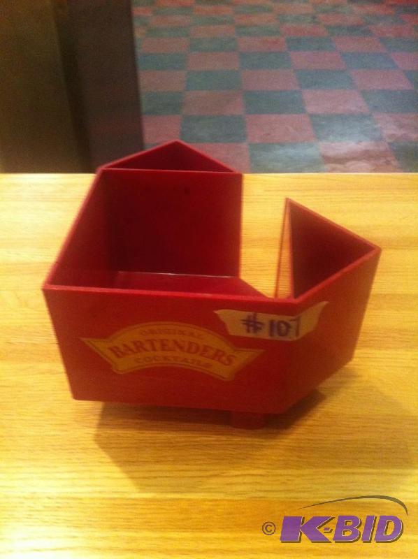 straw & napkin holder
