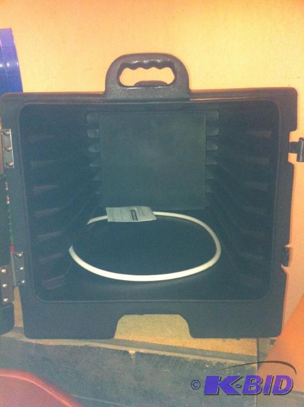 food carrier