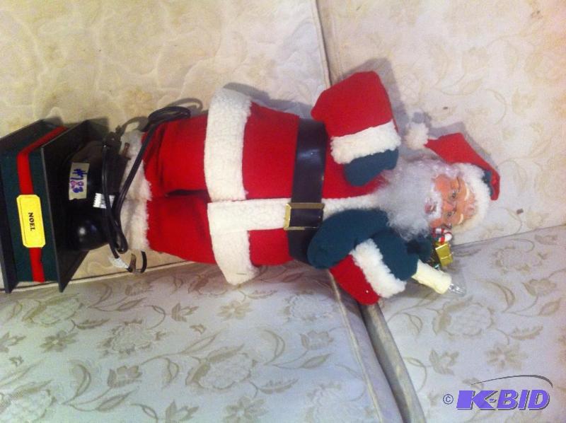 electric moving santa