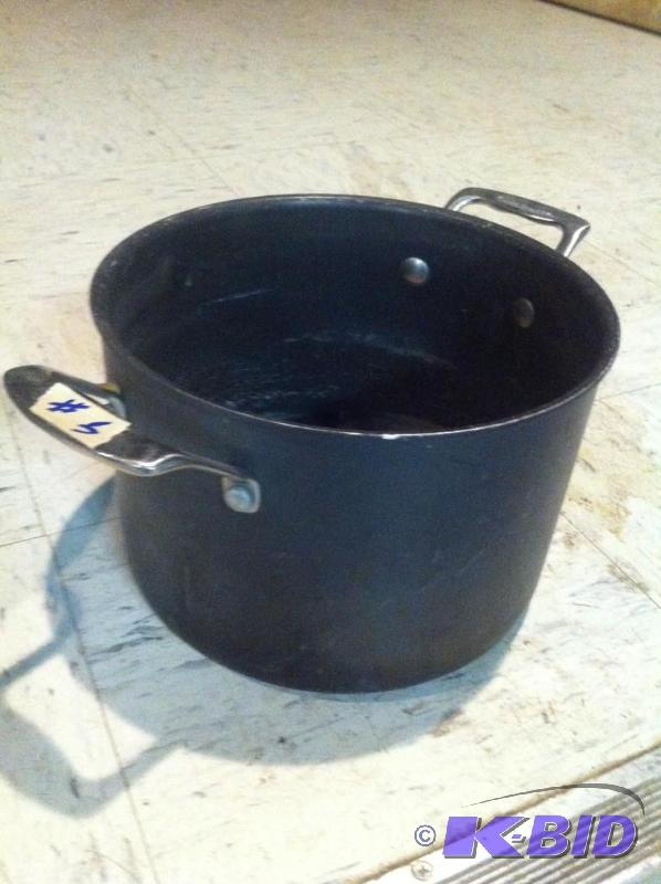 soup pot