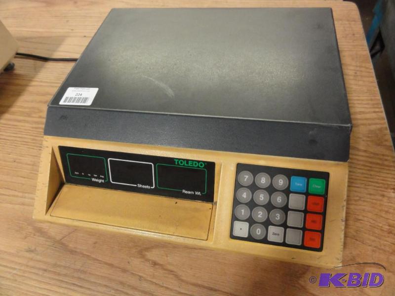 lot 224 image: Toledo Scale, Model Y8581, 10LB Capacity, .00...