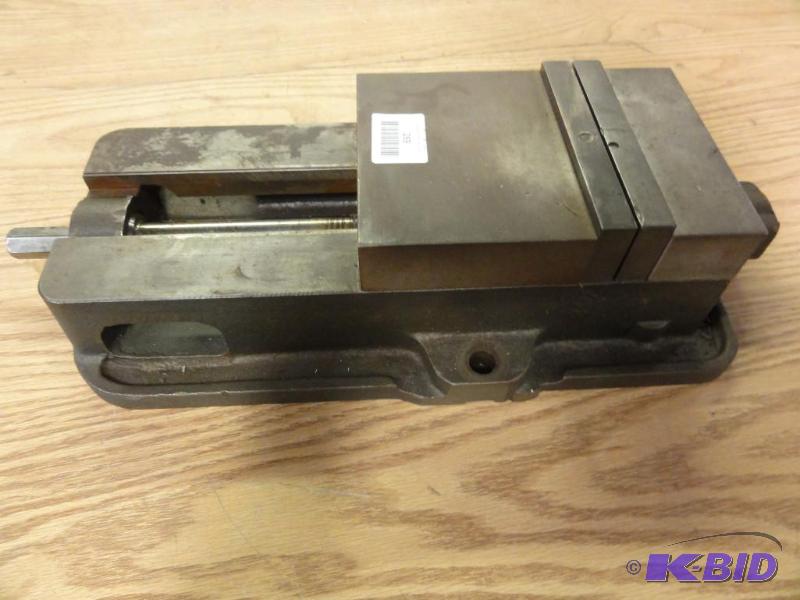 lot 269 image: 6" Precision Machining Vise  ...