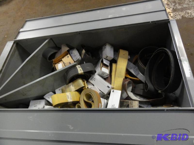 lot 288 image: Cabinet With Assorted Sanding Belts, Coated A...