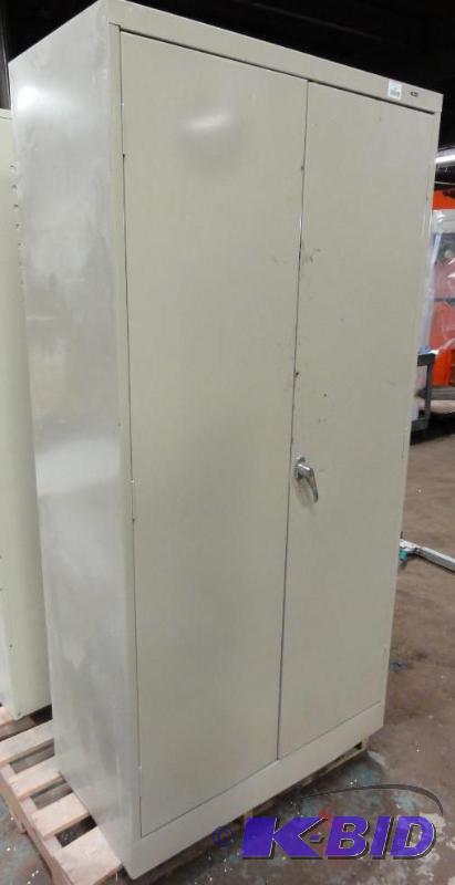 lot 295 image: Tennsco 2-Door Cabinet with 5-shelves, Approx...