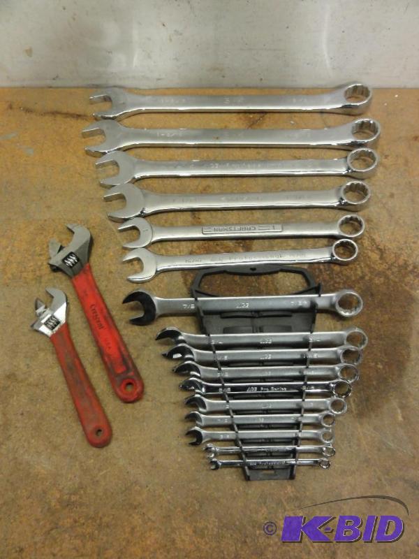 lot 31 image: Assorted Hand tools to include (16) Combinat...