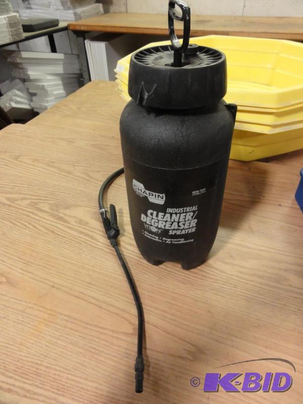 lot 319 image: Chapin Model 22350 Industrial Cleaner  Degre...