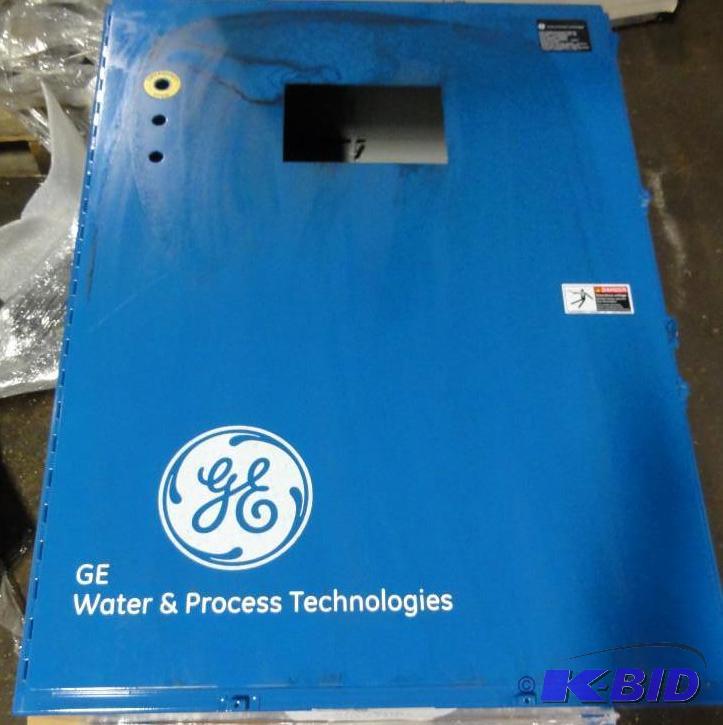 lot 323 image: Electrical Enclosure 36" x 48" x 12...