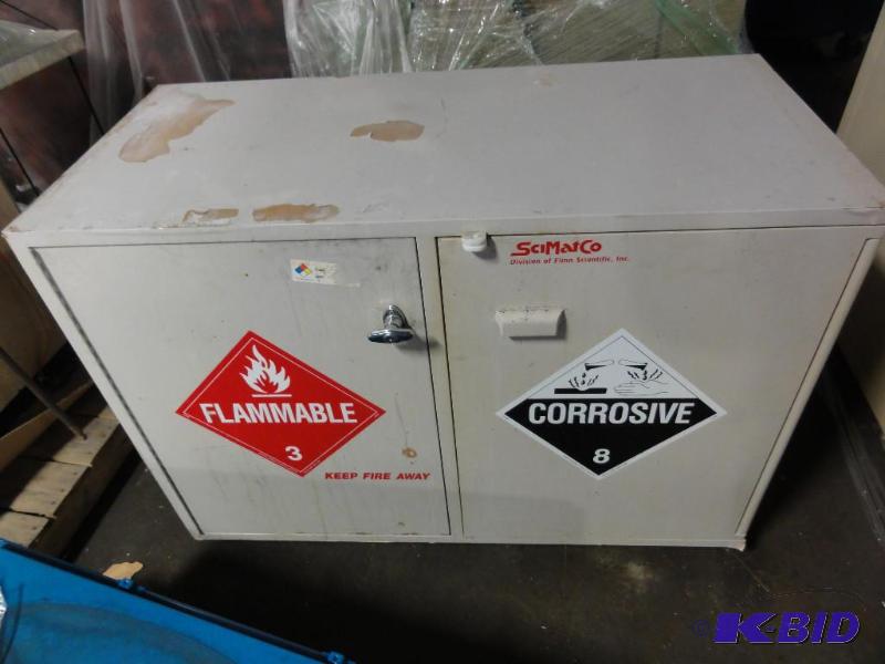 lot 326 image: Flammable Cabinet with 4 Shelves Overall Dime...