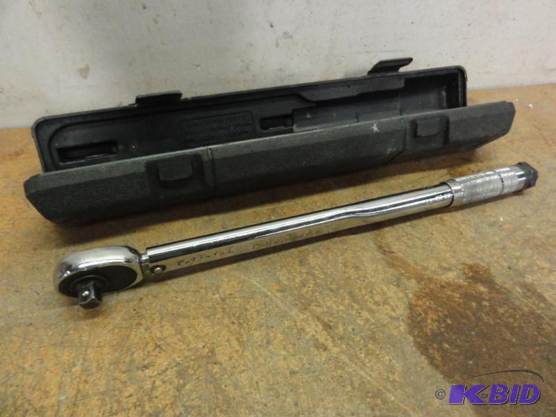 lot 34 image: 12" Torque Wrench 10-150 FtLb...