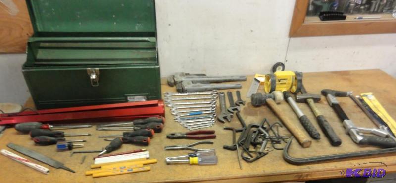 lot 35 image: Assorted Hand Tools to include Tool Box Trip...