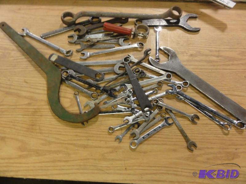 lot 39 image: Assorted Open End and Combination Wrenches, S...