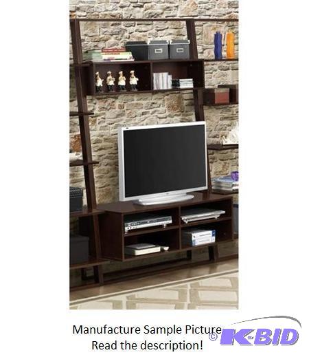 Arlington Entertainment Center - This wall fu...