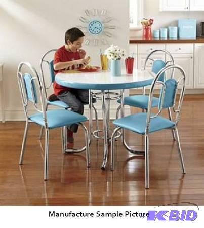 5-Piece Classic Dining Set - Blue - This dini...