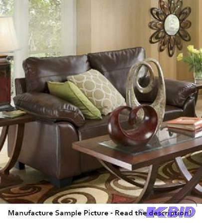 Hampton Loveseat - Brown - Generously padded ...