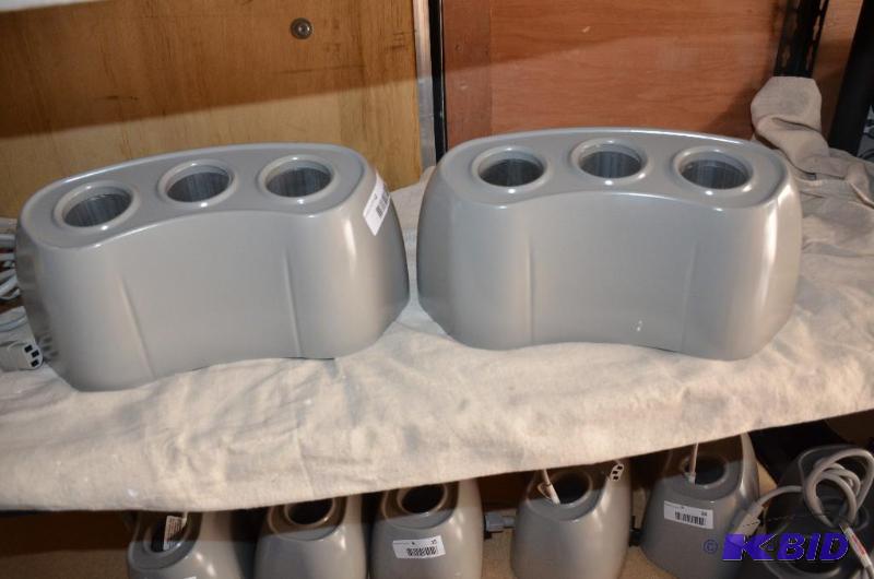 lot 36 image: RichMar Gel & Lotion Warmer holds 3 bottl...
