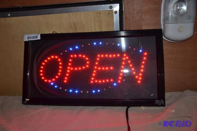 lot 64 image: Open animated lighted sign 19x10, lights on t...