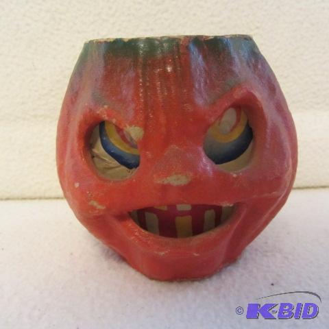 lot 102 image: Vintage Paper Mache Jackolantern