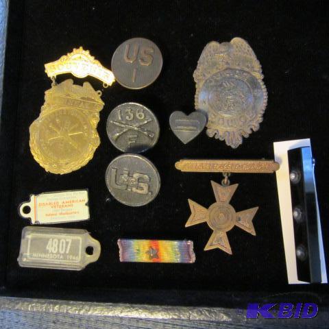 lot 137 image: Military & Firemen Pins