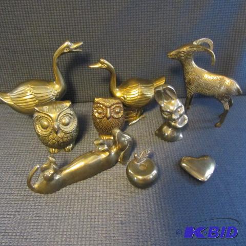 lot 149 image: Brass Animals