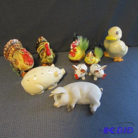 lot 159 image: Animal Salt & Pepper Shakers