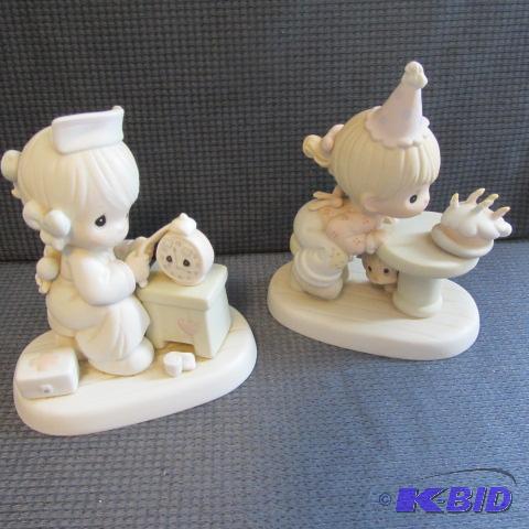 lot 161 image: Precious Moments Figures