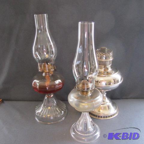 lot 168 image: Kerosene Lamps