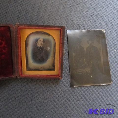 lot 205 image: Daguerreotype & Tin Type