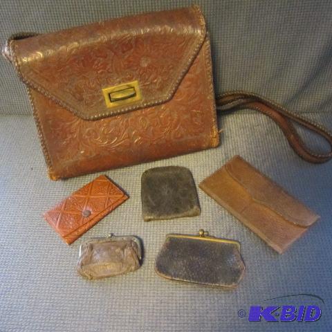 lot 211 image: Tooled Leather Hand Bag