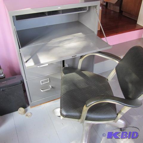 lot 224 image: Metal Cabinet & Office Chair
