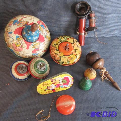 lot 243 image: Tin Tops, Whistles, Yoyo