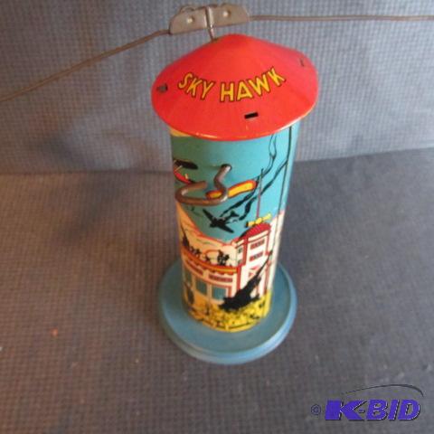 lot 252 image: Marx Sky Hawk Tin Windup