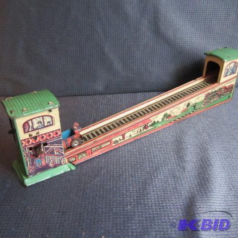 lot 255 image: Marx Tin Coal Mine Windup