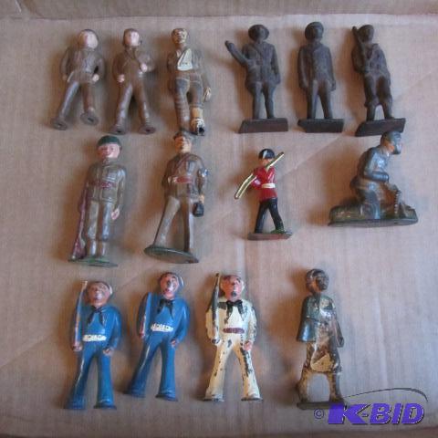 lot 275 image: Metal Soldiers
