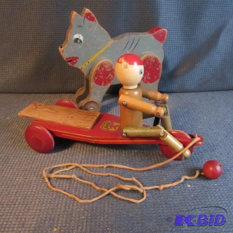 lot 292 image: Vintage Wood Pull Toys