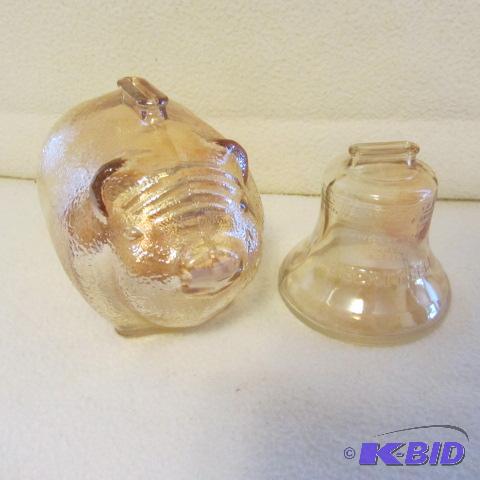 lot 33 image: Piggy & Liberty Bell Banks